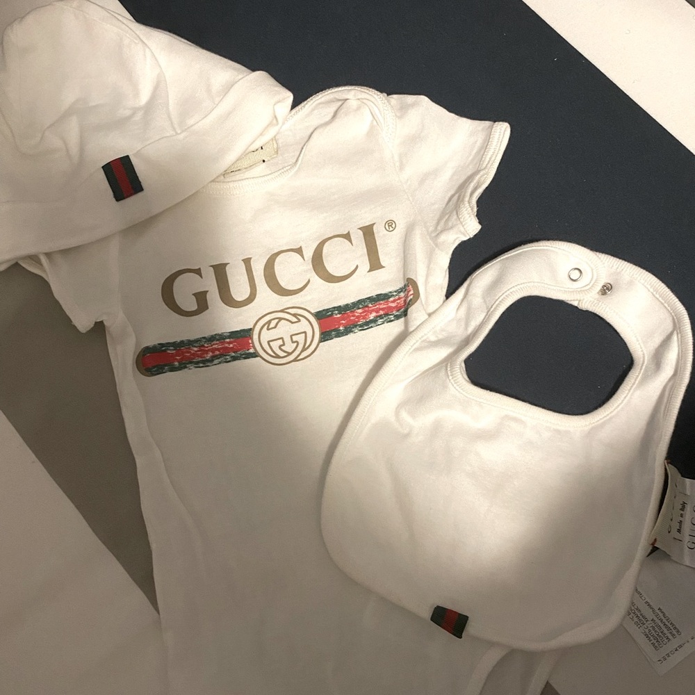Baby Gucci gift set